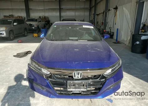 2018 Honda Accord Sport из США, поврежденный, VIN 1HGCV1F3XJA230258